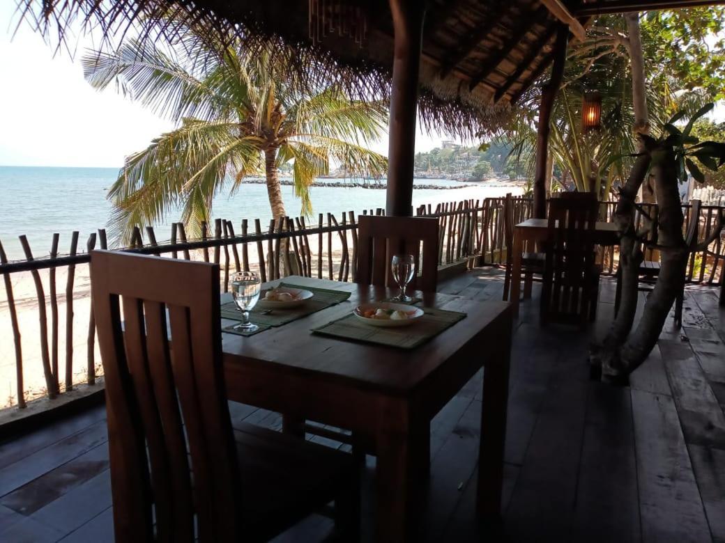 Serenity Beach Cabanas Tangalle Exteriör bild