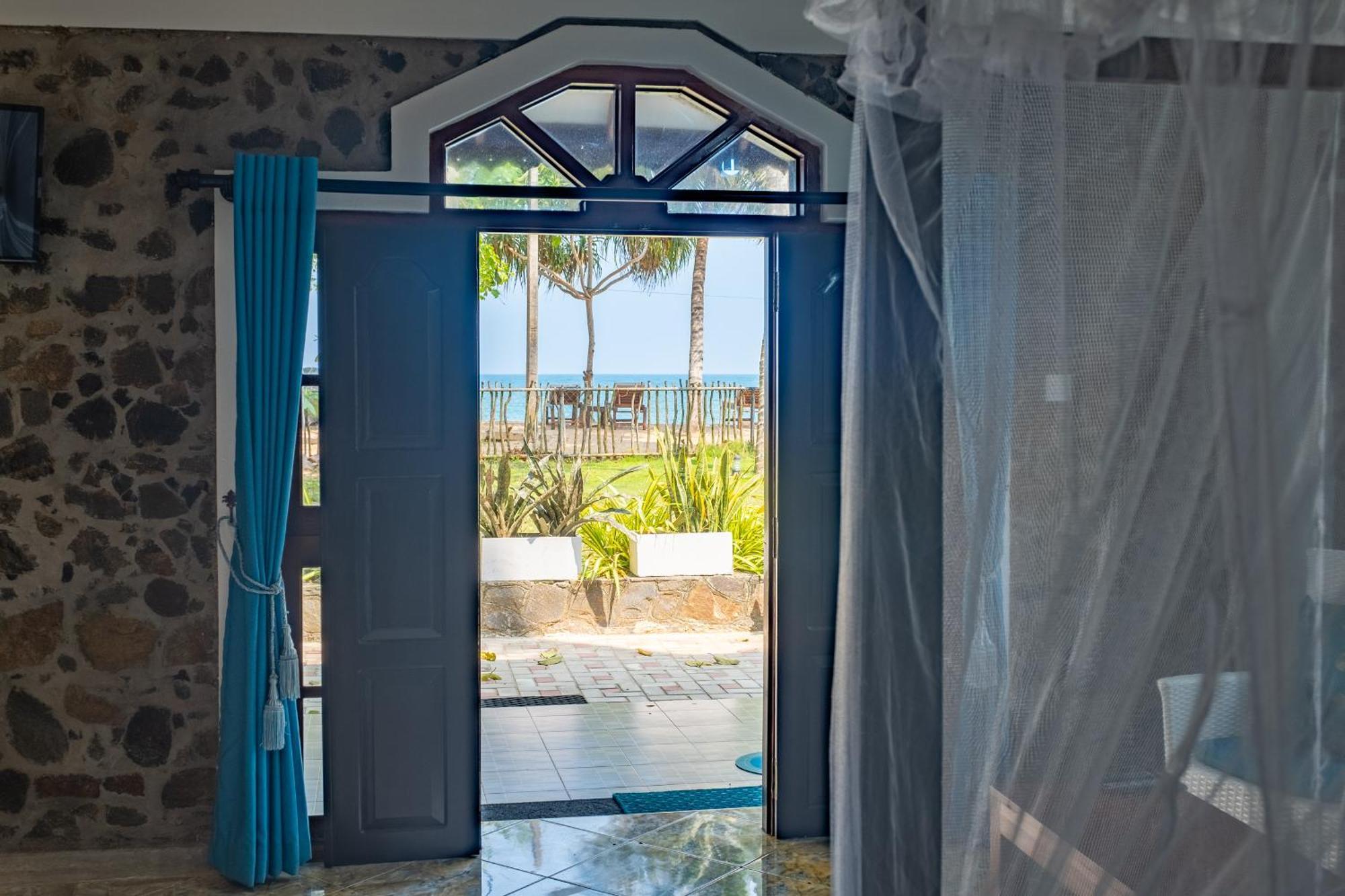 Serenity Beach Cabanas Tangalle Exteriör bild